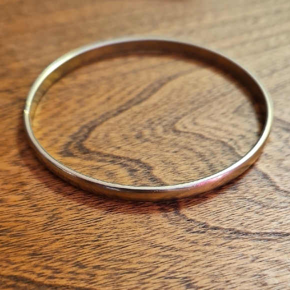 Chic Silver Bracelet - Picture 4 of 4